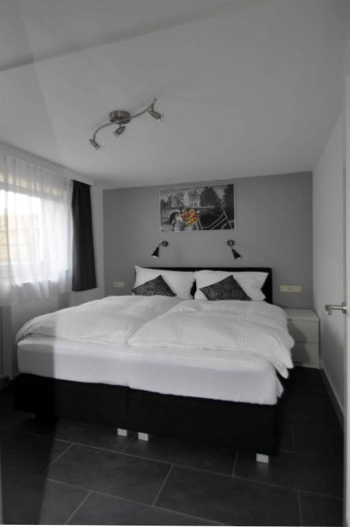 Schelvis Apartments Zandvoort Room photo
